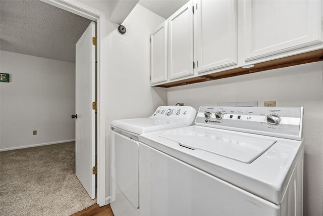 3425 Tulane Ct, Iowa City, IA 52240