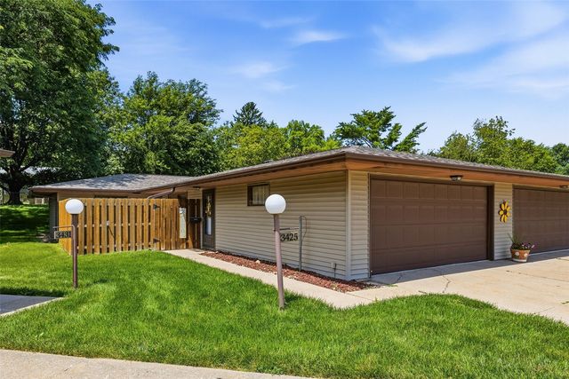 3425 Tulane Ct, Iowa City, IA 52240