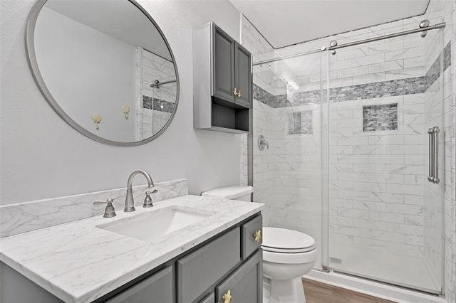 1124 Overton Avenue, Bolivar Peninsula, TX 77650