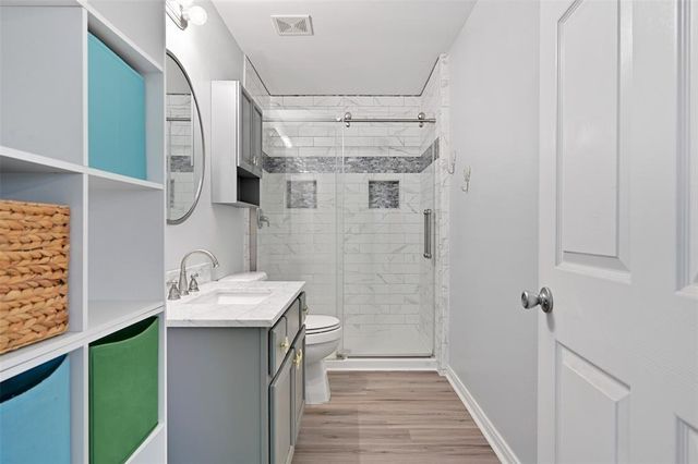 1124 Overton Avenue, Bolivar Peninsula, TX 77650