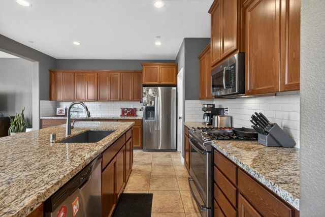 4078 Magenta Bloom Way, Rancho Cordova, CA 95742