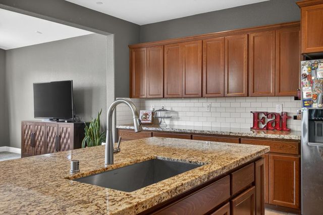 4078 Magenta Bloom Way, Rancho Cordova, CA 95742