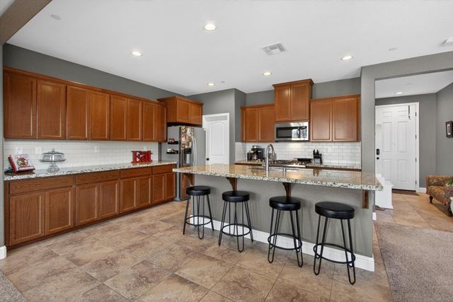 4078 Magenta Bloom Way, Rancho Cordova, CA 95742