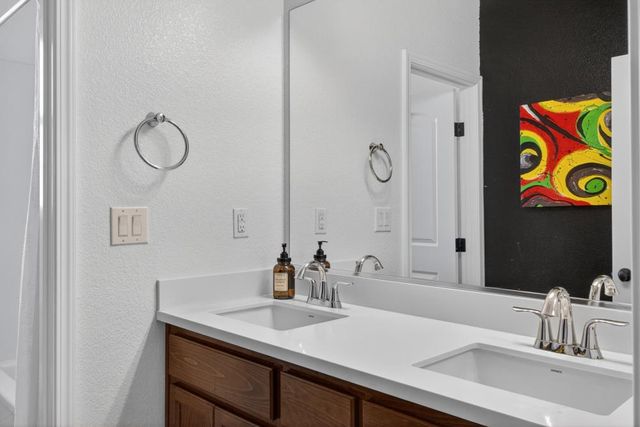 4078 Magenta Bloom Way, Rancho Cordova, CA 95742