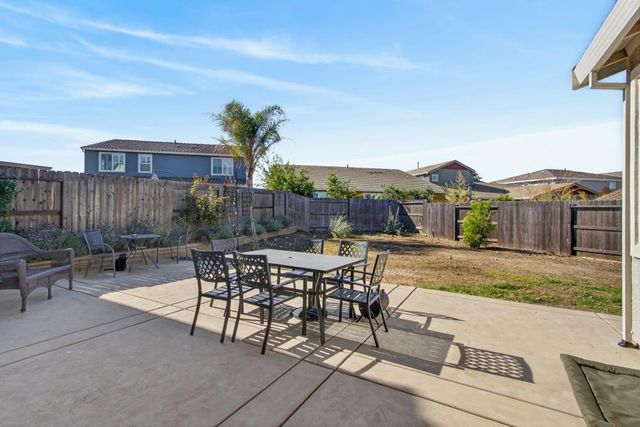 4078 Magenta Bloom Way, Rancho Cordova, CA 95742