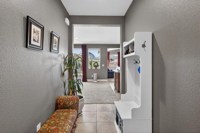 4078 Magenta Bloom Way, Rancho Cordova, CA 95742