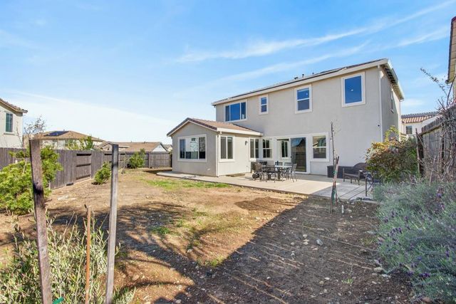 4078 Magenta Bloom Way, Rancho Cordova, CA 95742