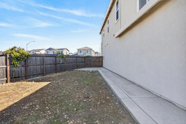 4078 Magenta Bloom Way, Rancho Cordova, CA 95742