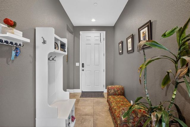 4078 Magenta Bloom Way, Rancho Cordova, CA 95742