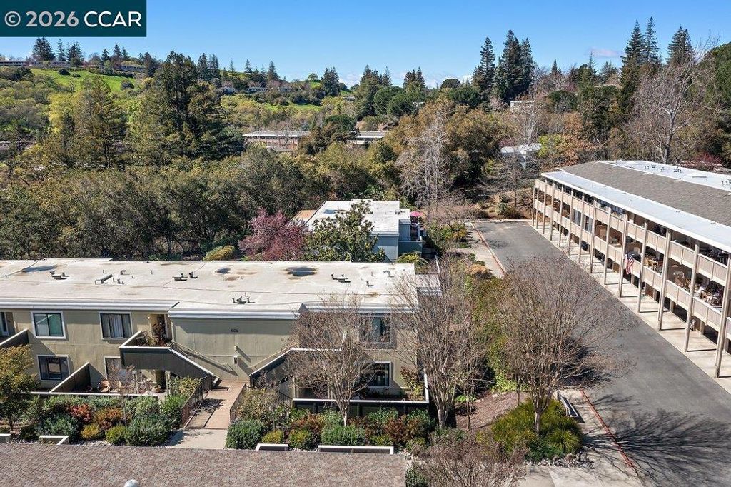 Image 41 of property listing at 2057 Golden Rain Rd 8, Walnut Creek, CA 94595