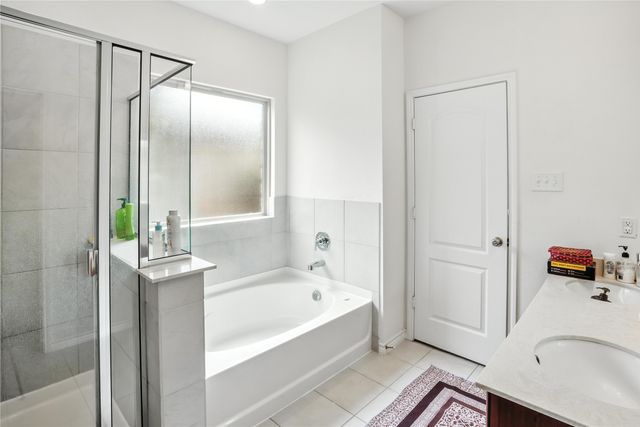 604 Bronze Forest Drive, Fort Worth, TX 76131