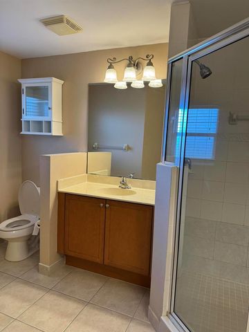 911 Seminole Palms Drive, Lake Worth, FL 33463