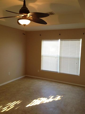 911 Seminole Palms Drive, Lake Worth, FL 33463