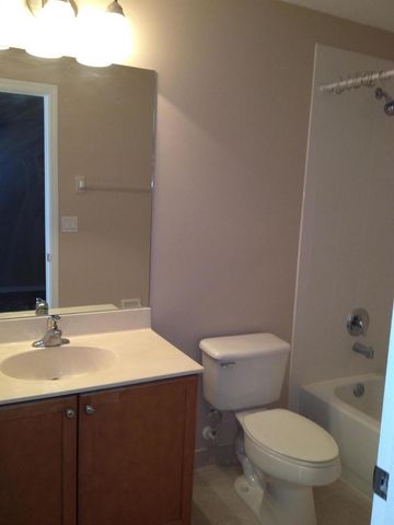 911 Seminole Palms Drive, Lake Worth, FL 33463