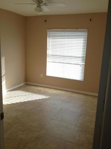 911 Seminole Palms Drive, Lake Worth, FL 33463