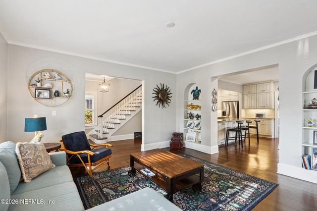 3527 RIVERSIDE Avenue, Jacksonville, FL 32205