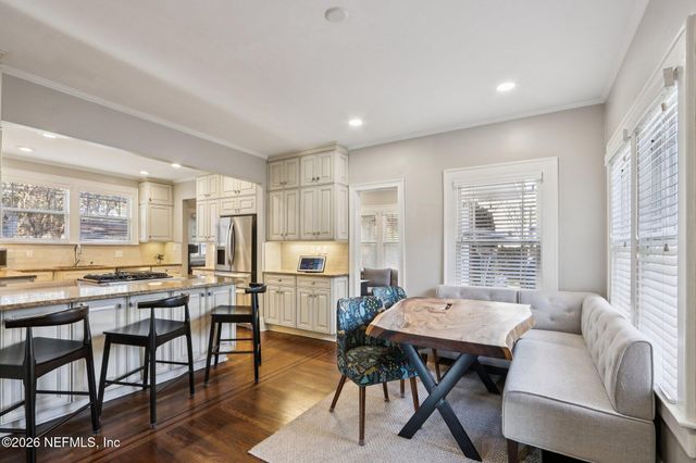 3527 RIVERSIDE Avenue, Jacksonville, FL 32205