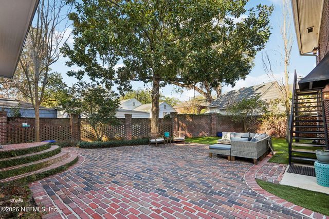 3527 RIVERSIDE Avenue, Jacksonville, FL 32205