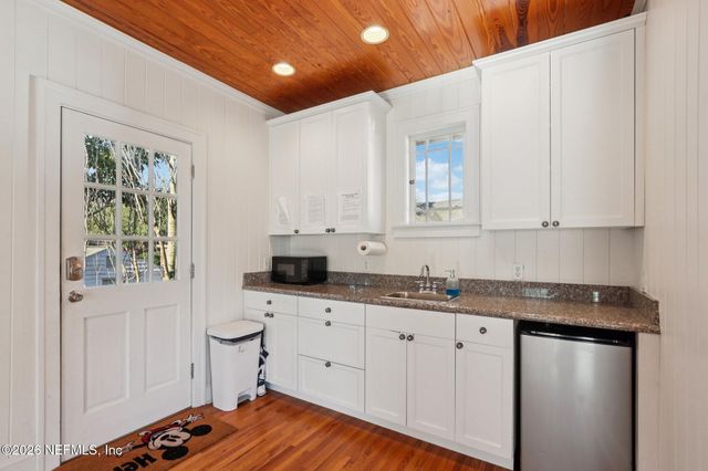 3527 RIVERSIDE Avenue, Jacksonville, FL 32205