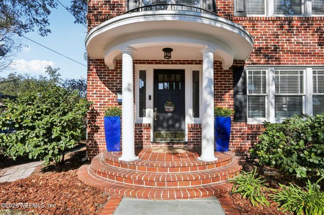 3527 RIVERSIDE Avenue, Jacksonville, FL 32205