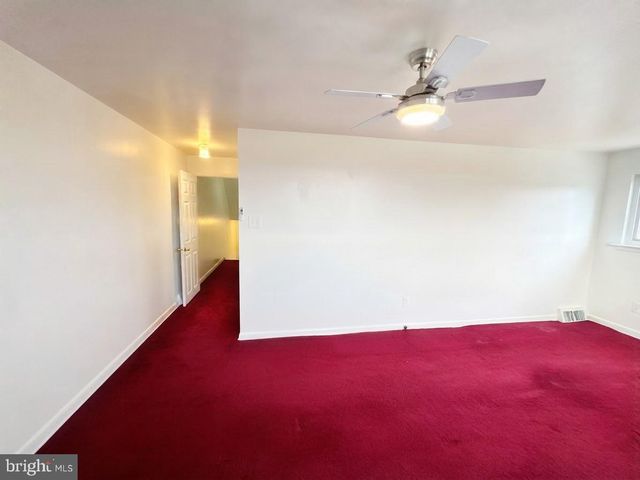 2119 HOFFNAGLE ST, Philadelphia, PA 19152
