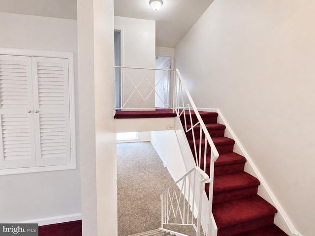 2119 HOFFNAGLE ST, Philadelphia, PA 19152