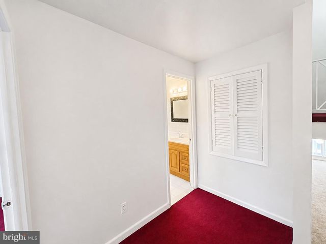 2119 HOFFNAGLE ST, Philadelphia, PA 19152