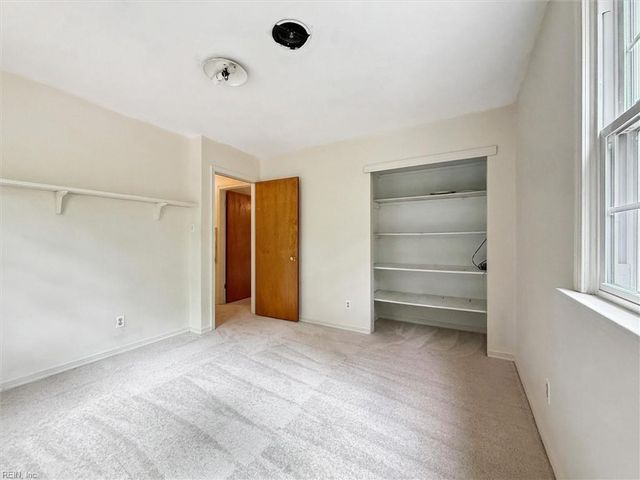 111 W Kingswood DR, Williamsburg, VA 23185