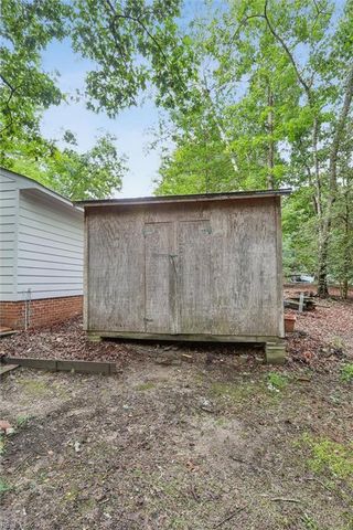 111 W Kingswood DR, Williamsburg, VA 23185