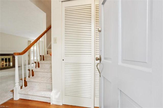 111 W Kingswood DR, Williamsburg, VA 23185