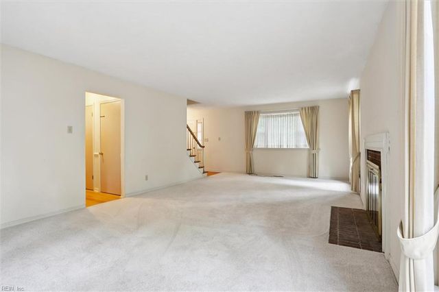 111 W Kingswood DR, Williamsburg, VA 23185