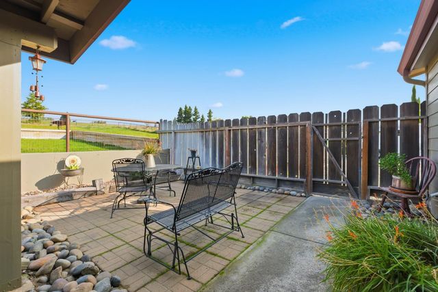 15969 Morrison Rd, Oakdale, CA 95361