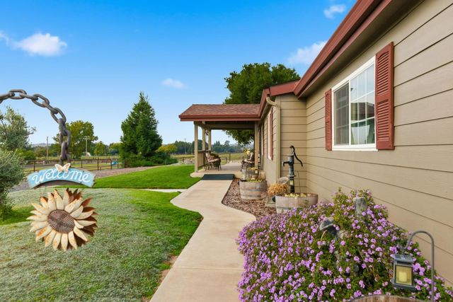 15969 Morrison Rd, Oakdale, CA 95361