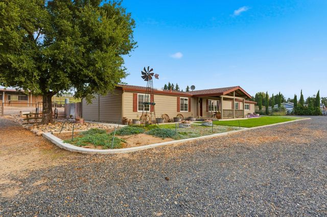 15969 Morrison Rd, Oakdale, CA 95361