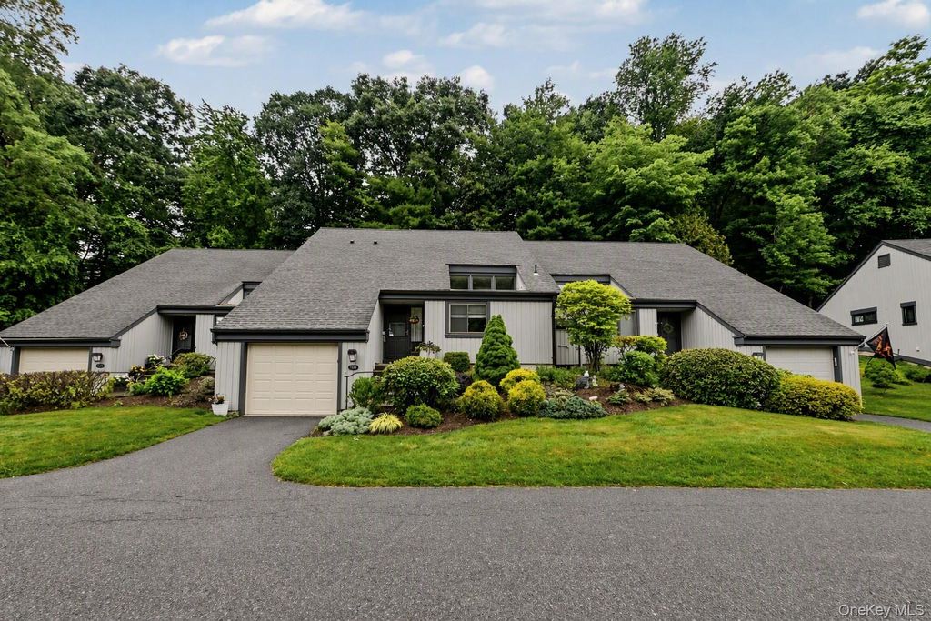 334 Heritage Hills B, Somers, NY 10589