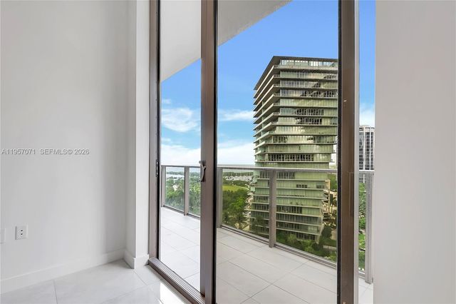 2655 S Bayshore Dr 1107, Miami, FL 33133