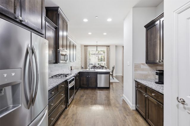 4675 Rhett Lane A, Carrollton, TX 75010