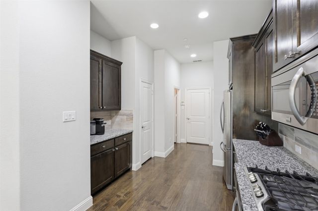 4675 Rhett Lane A, Carrollton, TX 75010