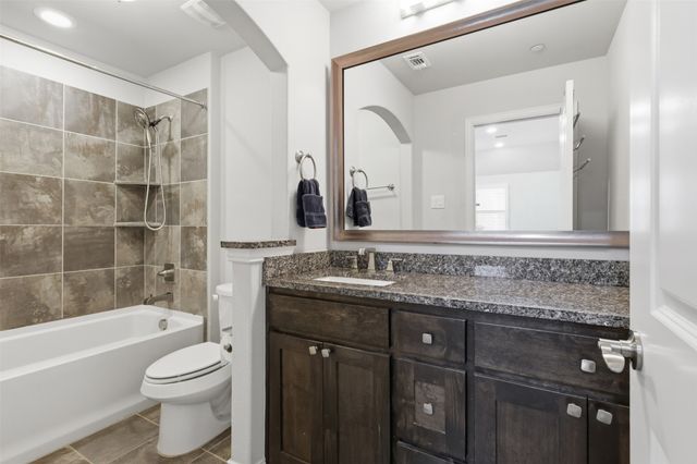 4675 Rhett Lane A, Carrollton, TX 75010