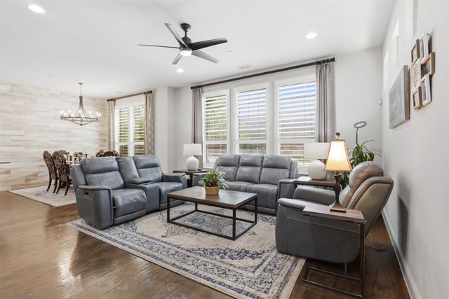 4675 Rhett Lane A, Carrollton, TX 75010