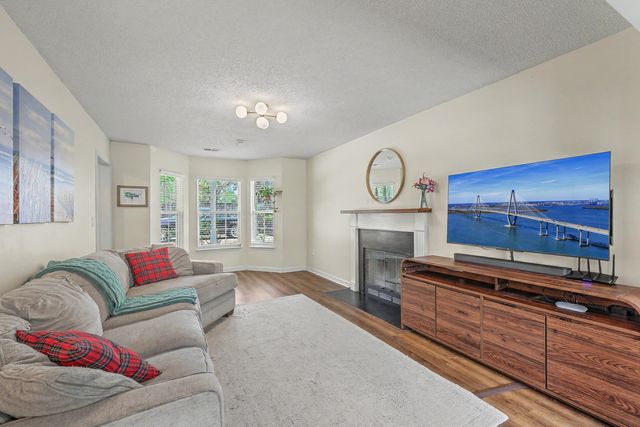 2200 Fragrant Lane, Charleston, SC 29414