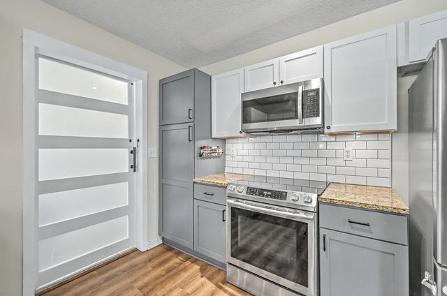 2200 Fragrant Lane, Charleston, SC 29414