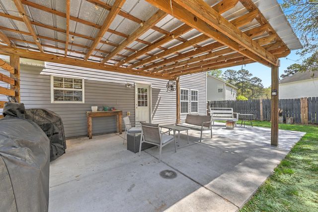 2200 Fragrant Lane, Charleston, SC 29414