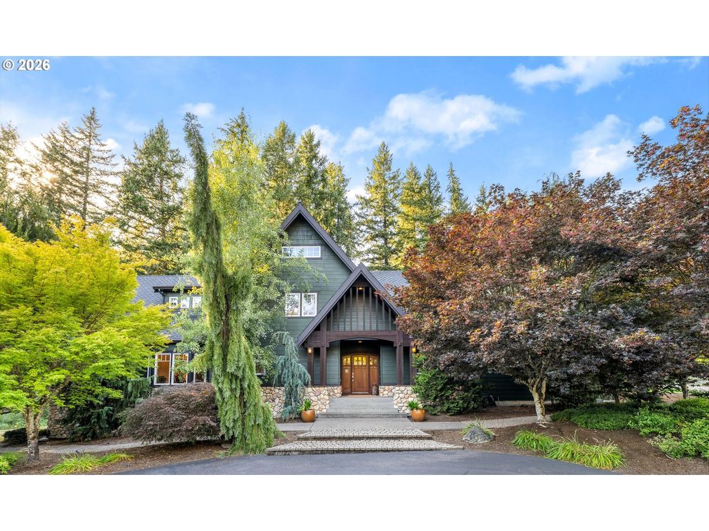 18495 S CADLE CREEK Ln, Oregon City, OR 97045