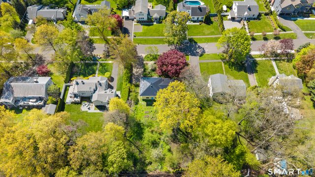 34 Davenport Drive, Stamford, CT 06902