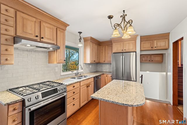 34 Davenport Drive, Stamford, CT 06902