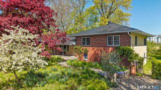 34 Davenport Drive, Stamford, CT 06902
