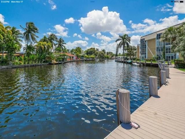 3050 NE 16th Avenue 202, Oakland Park, FL 33334