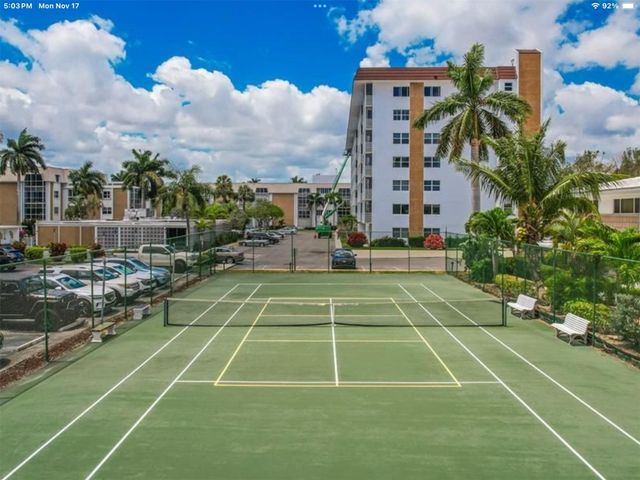 3050 NE 16th Avenue 202, Oakland Park, FL 33334