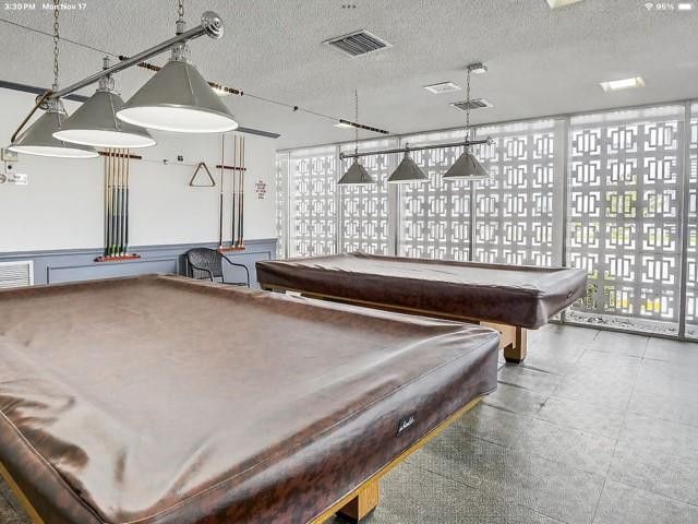 3050 NE 16th Avenue 202, Oakland Park, FL 33334